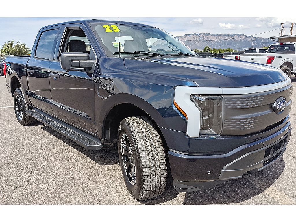 2023 Ford F-150 Lightning Pro