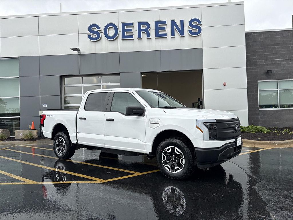 2022 Ford F-150 Lightning XLT