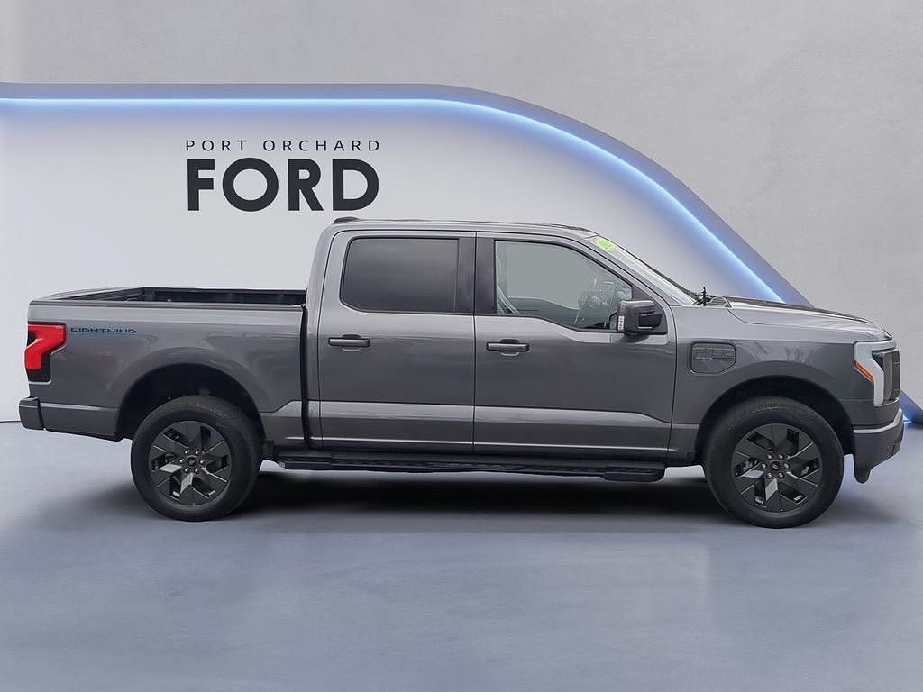 2023 Ford F-150 Lightning Pro