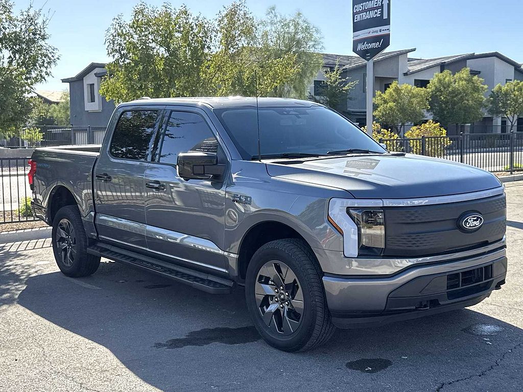 2024 Ford F-150 Lightning XLT