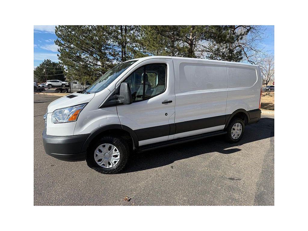 2017 Ford Transit 250 Low Roof