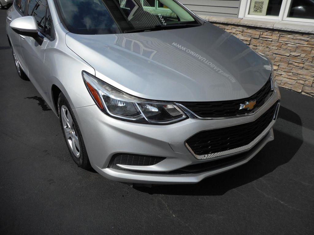 2018 Chevrolet Cruze LS