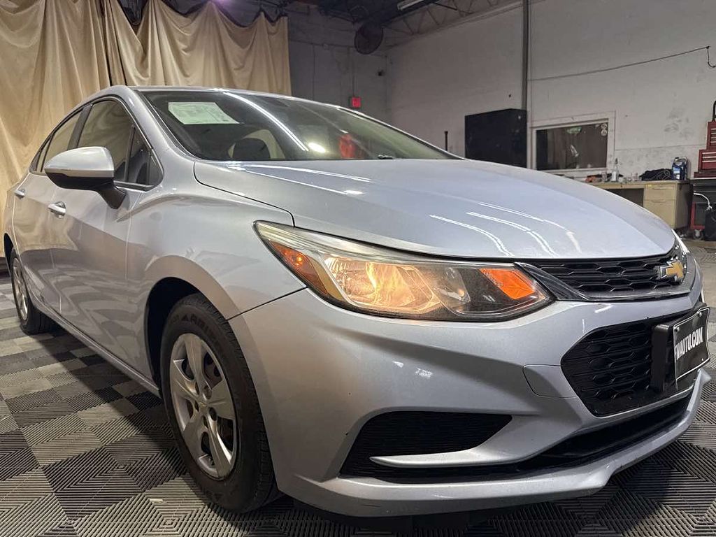 2017 Chevrolet Cruze LS