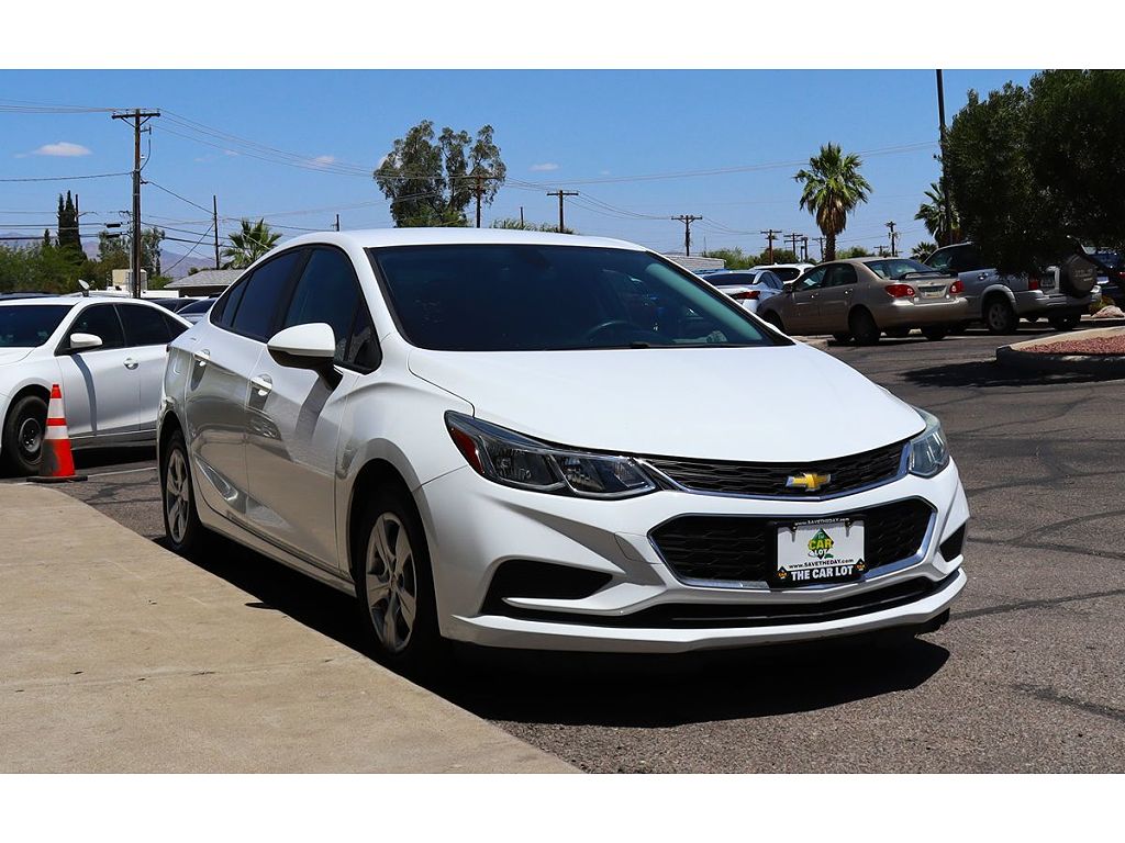 2018 Chevrolet Cruze LS
