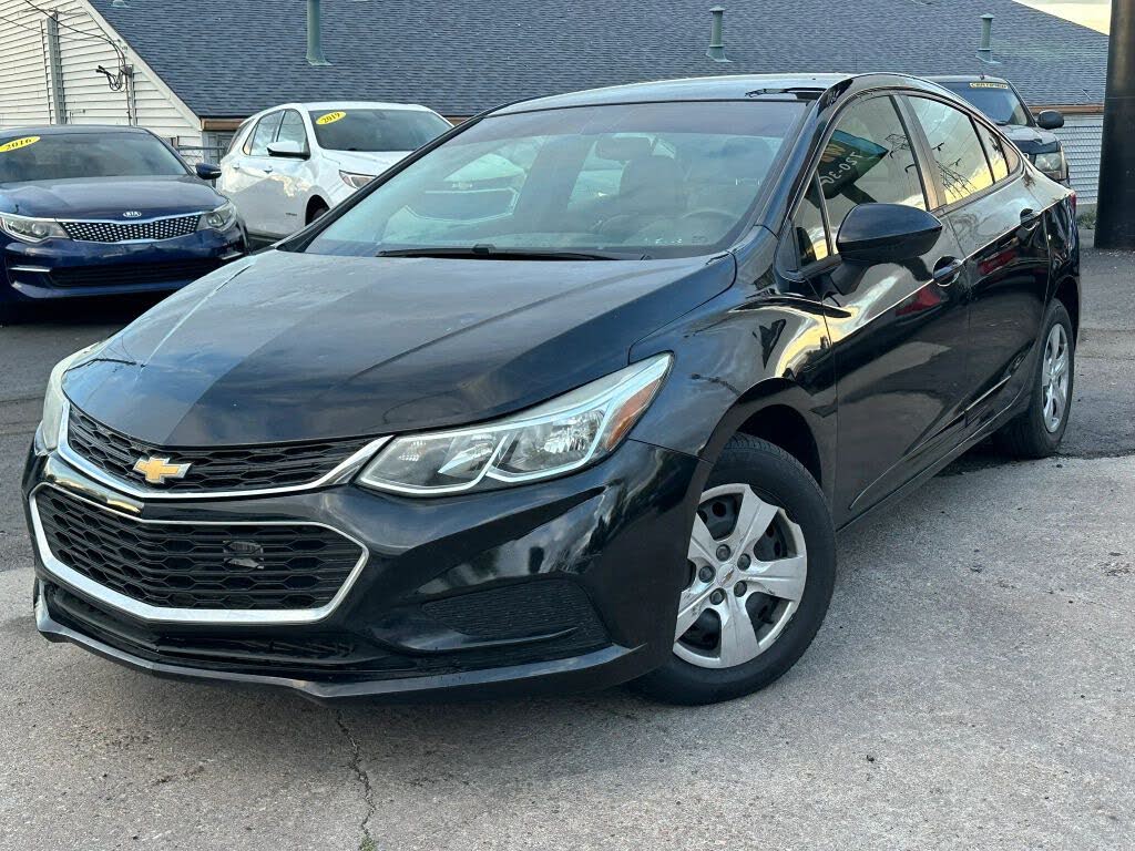 2018 Chevrolet Cruze LS
