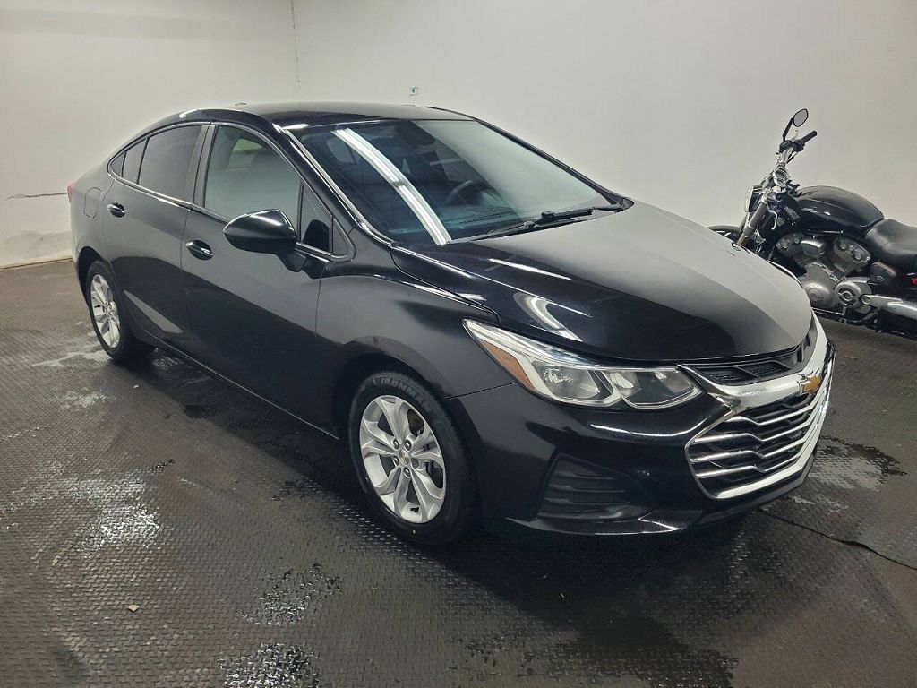 2019 Chevrolet Cruze LS