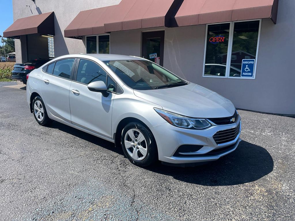 2018 Chevrolet Cruze LS Auto