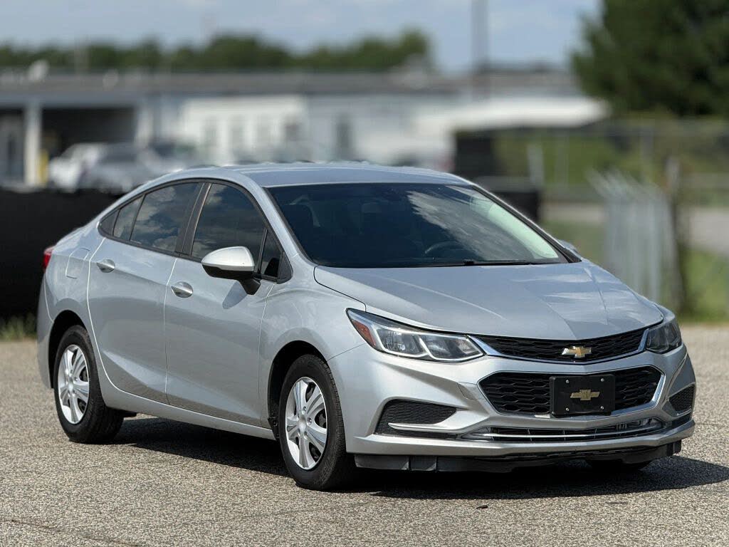 2018 Chevrolet Cruze LS