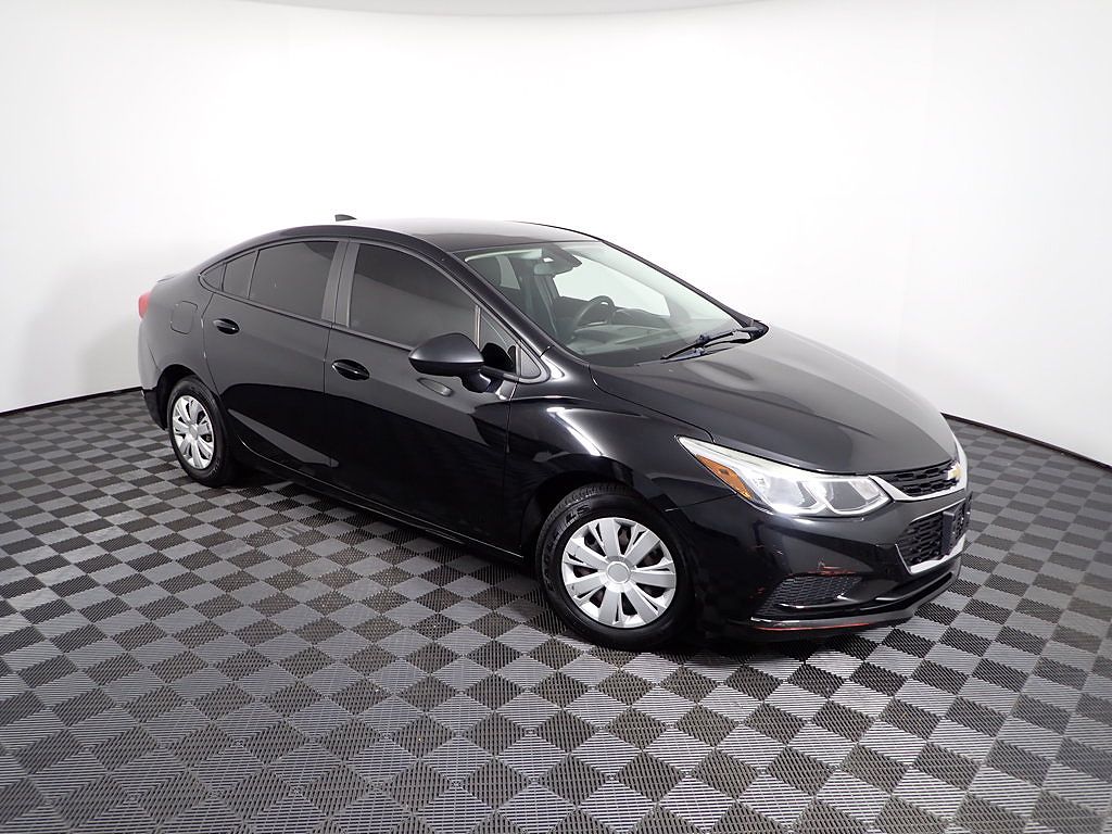 2018 Chevrolet Cruze LS