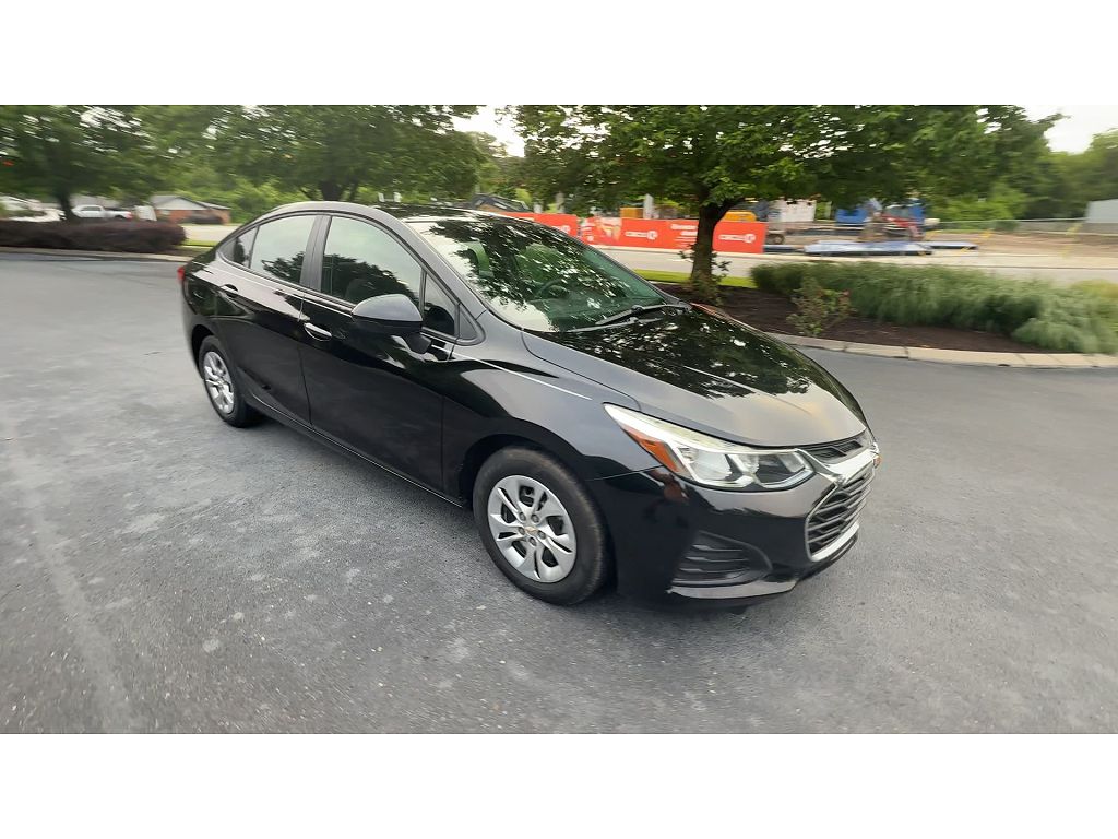 2019 Chevrolet Cruze LS