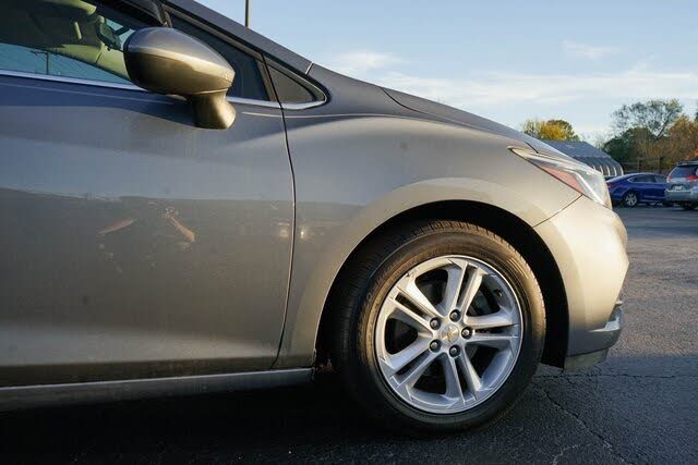 2018 Chevrolet Cruze - 24