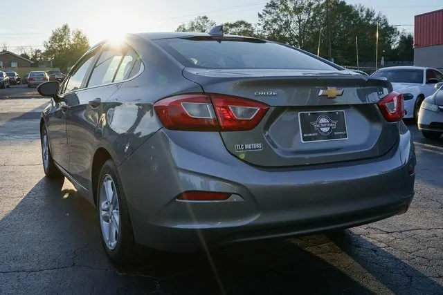 Vehicle Image 38 of 69 for 2018 Chevrolet Cruze