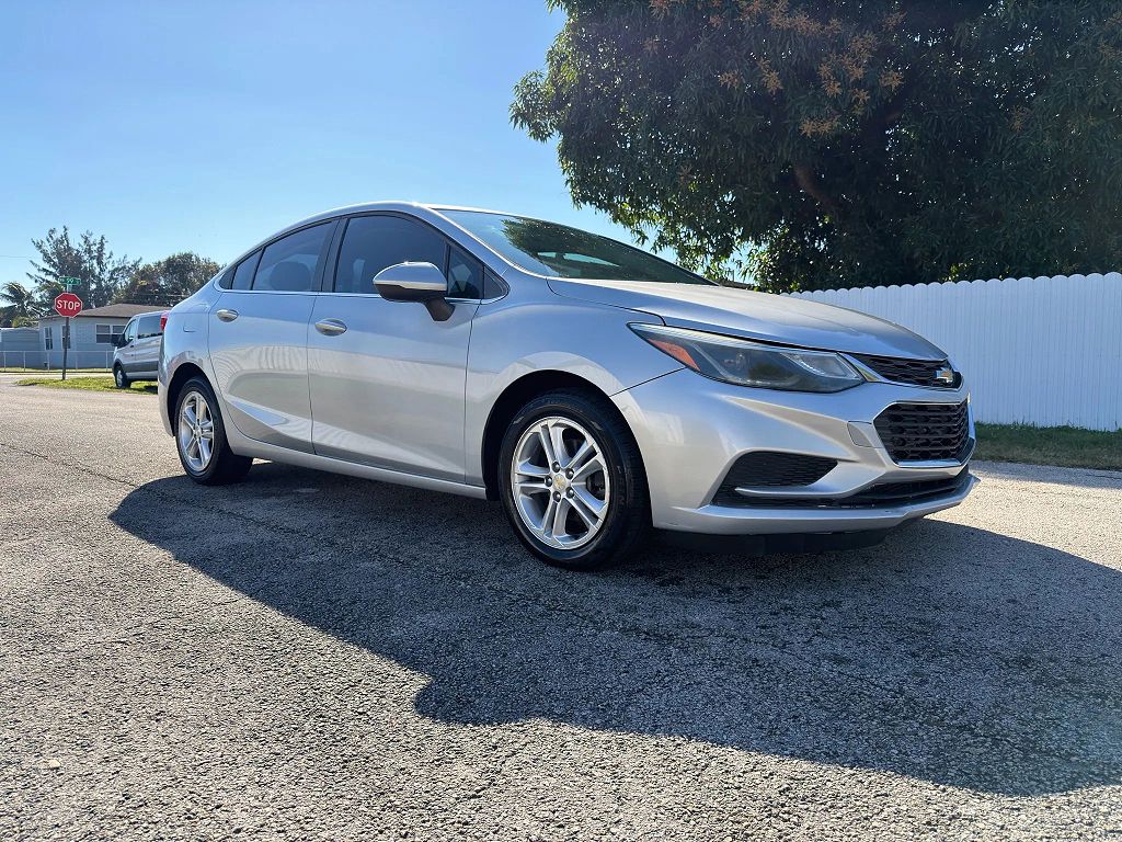 2018 Chevrolet Cruze LT