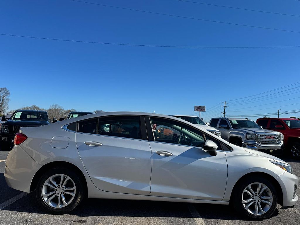 2019 Chevrolet Cruze LT