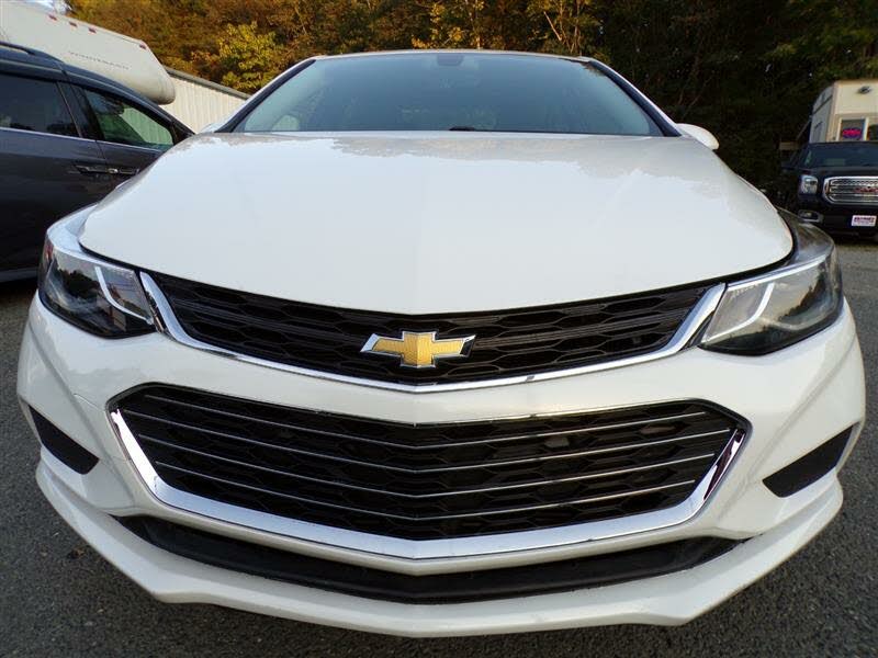 2017 Chevrolet Cruze - 2