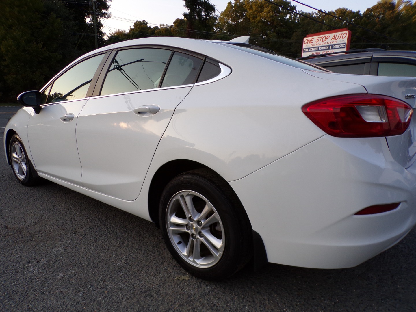 2017 Chevrolet Cruze - 54