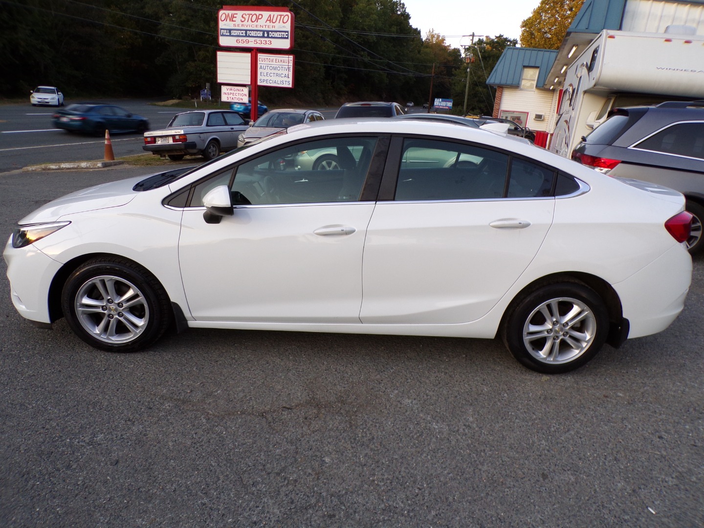 2017 Chevrolet Cruze - 57