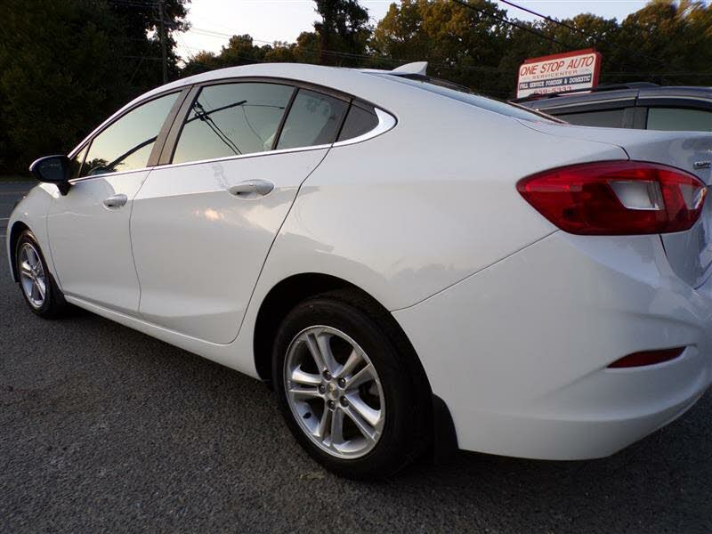 2017 Chevrolet Cruze - 9