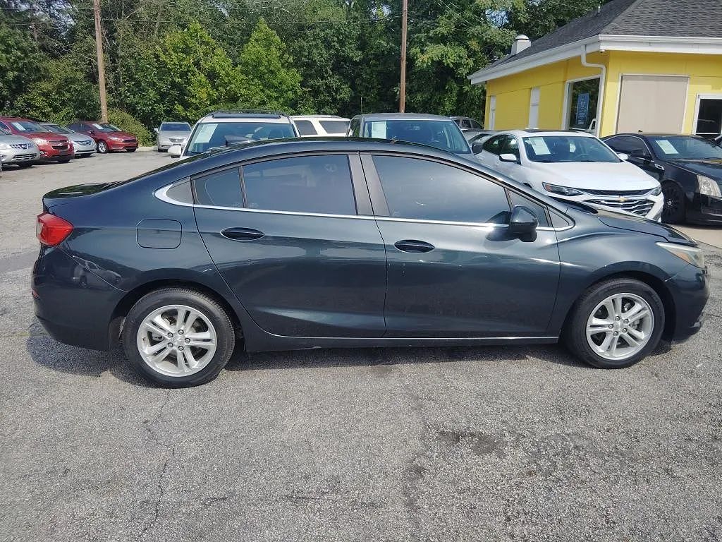 2018 Chevrolet Cruze LT