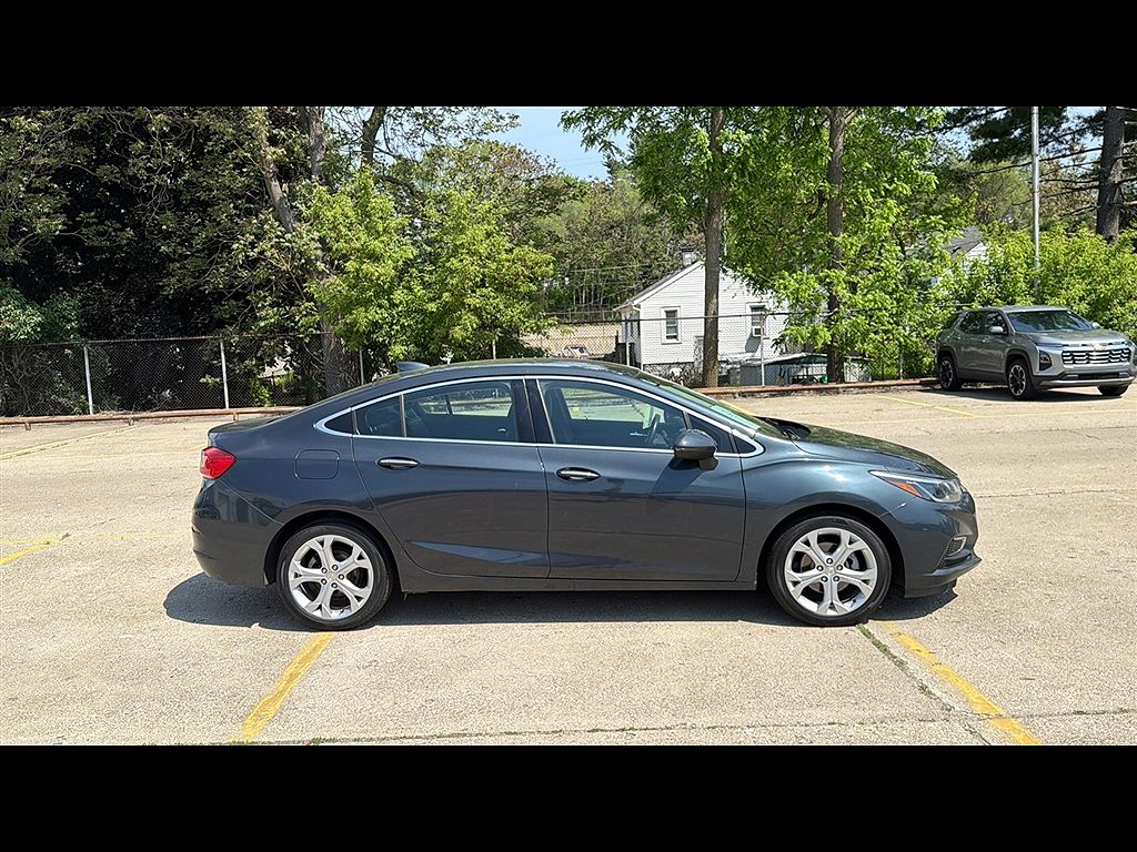 2018 Chevrolet Cruze Premier