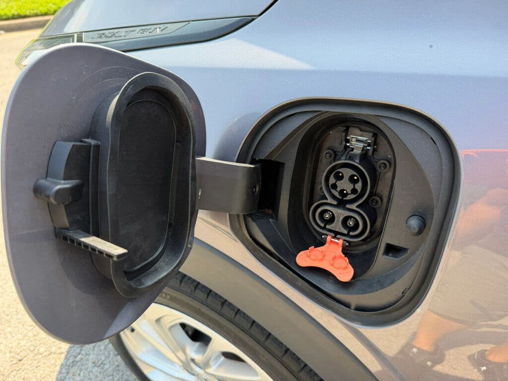 2023 Chevrolet Bolt EUV LT