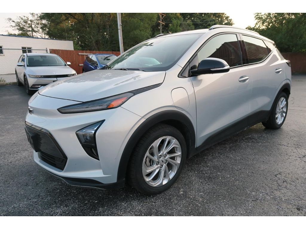 2023 Chevrolet Bolt EUV LT