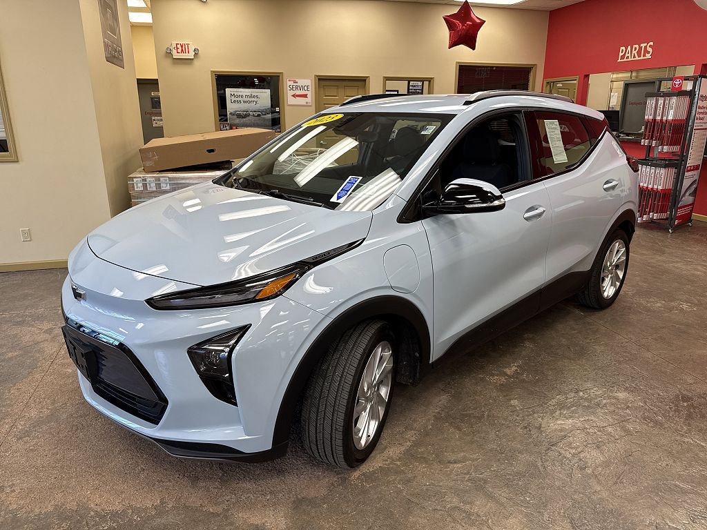 2023 Chevrolet Bolt EUV LT