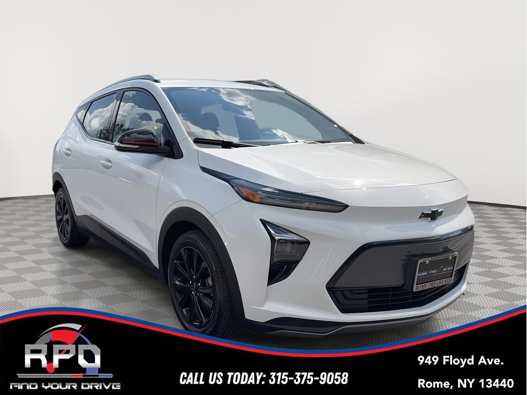 2023 Chevrolet Bolt EUV LT