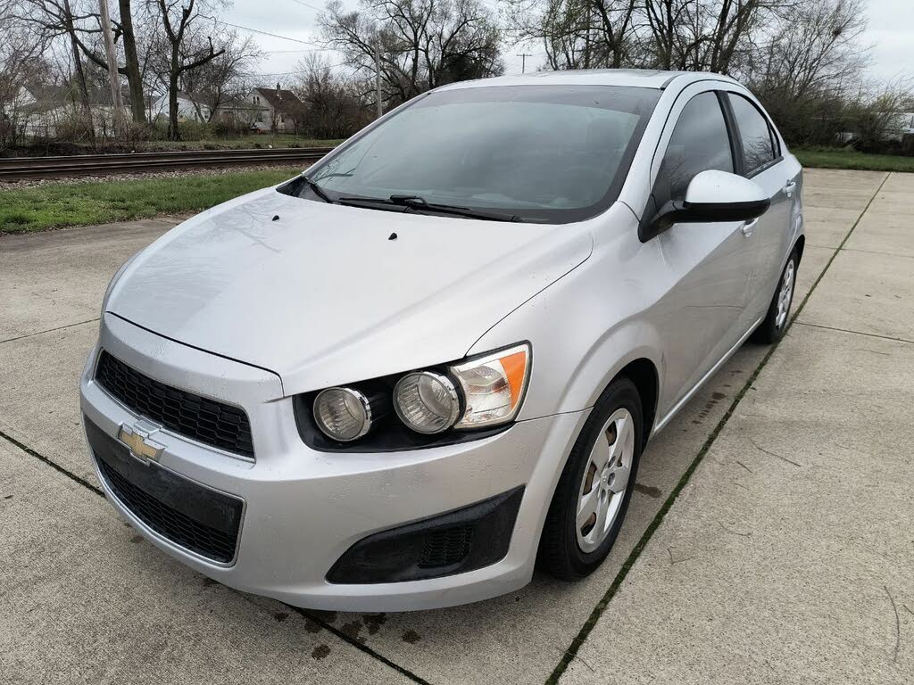 2015 Chevrolet Sonic LS