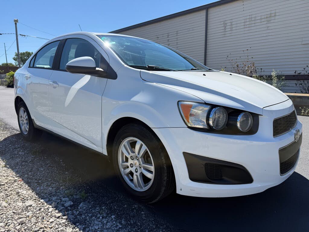2012 Chevrolet Sonic LS