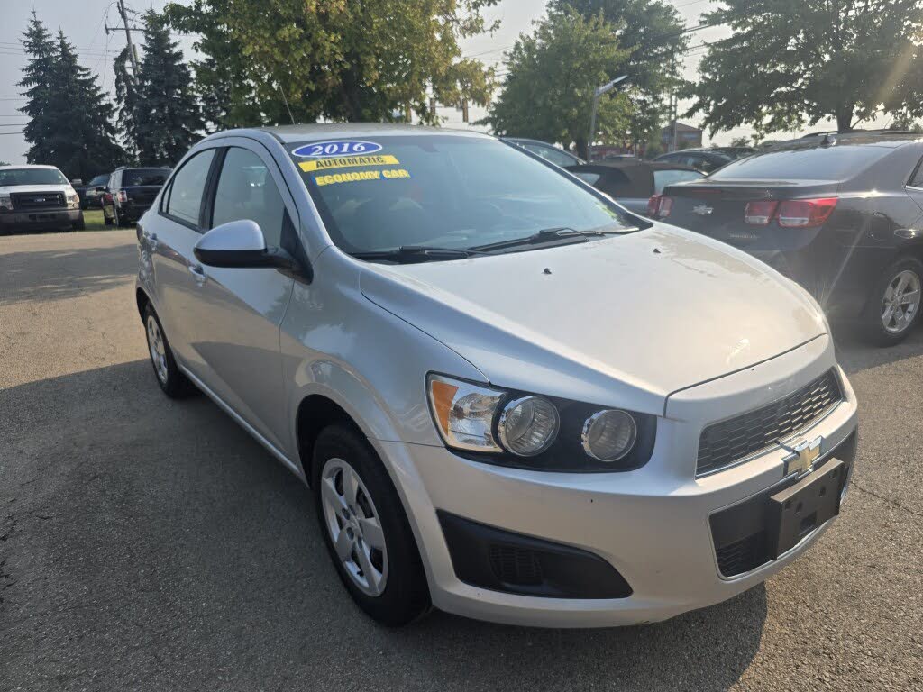 2016 Chevrolet Sonic LS
