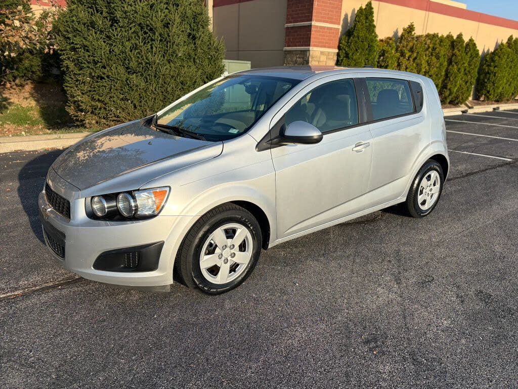 2016 Chevrolet Sonic LS