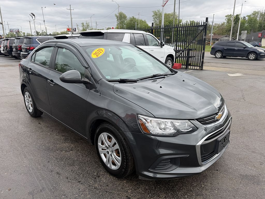 2019 Chevrolet Sonic LS