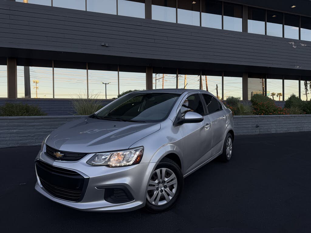 2019 Chevrolet Sonic LS