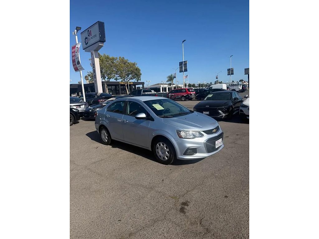 2017 Chevrolet Sonic LS