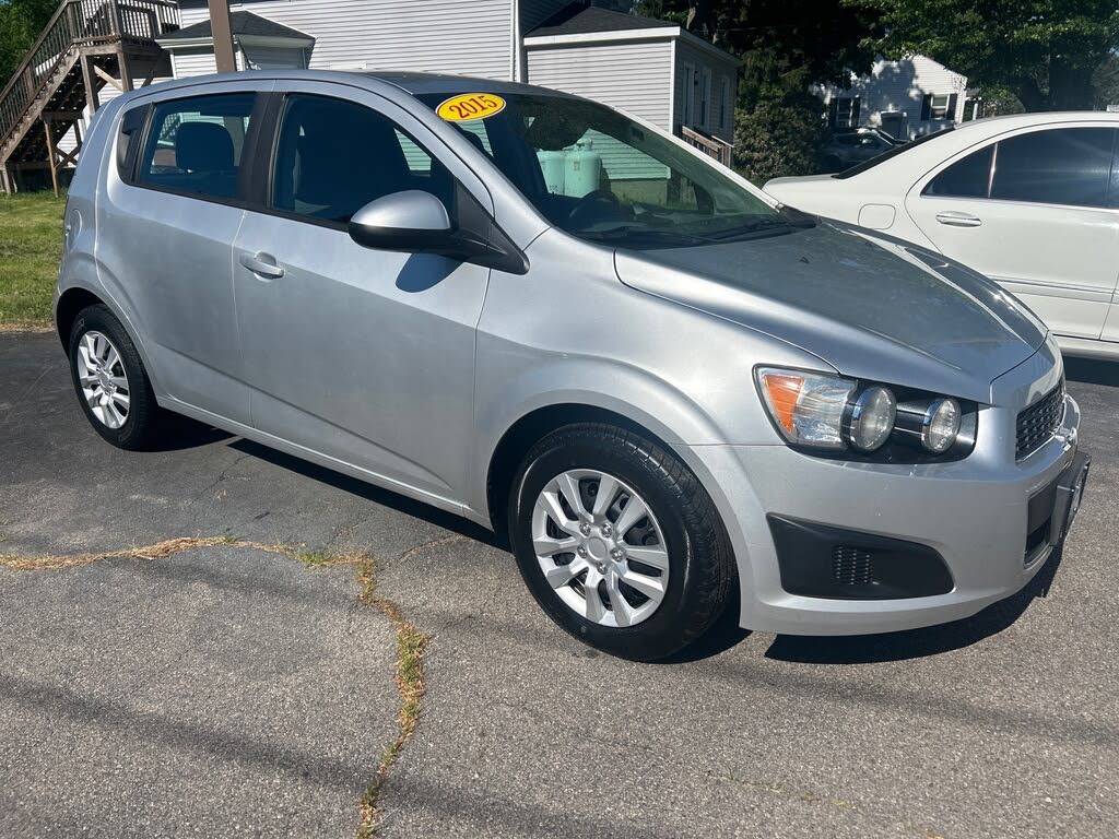 2015 Chevrolet Sonic LS
