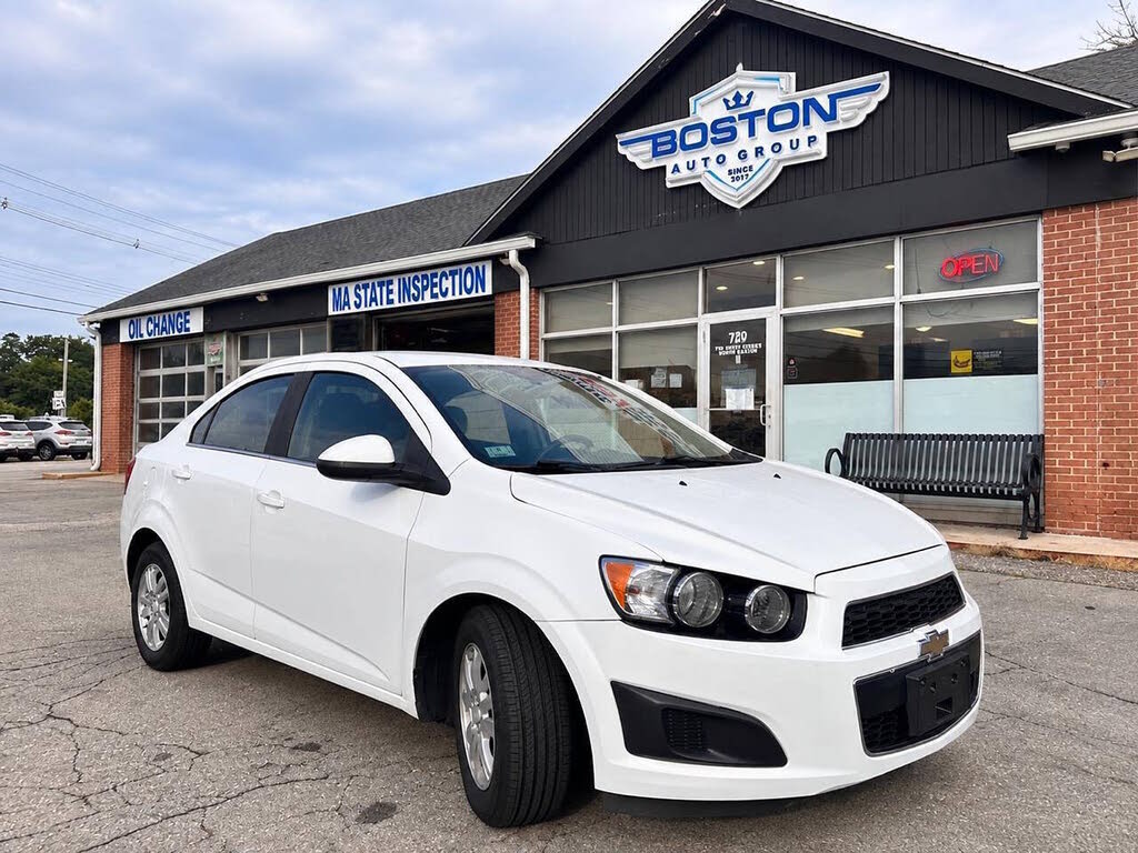 2016 Chevrolet Sonic LT