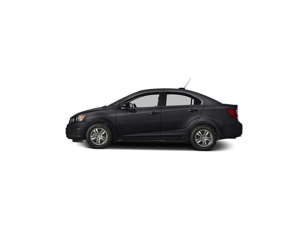 2016 Chevrolet Sonic LT