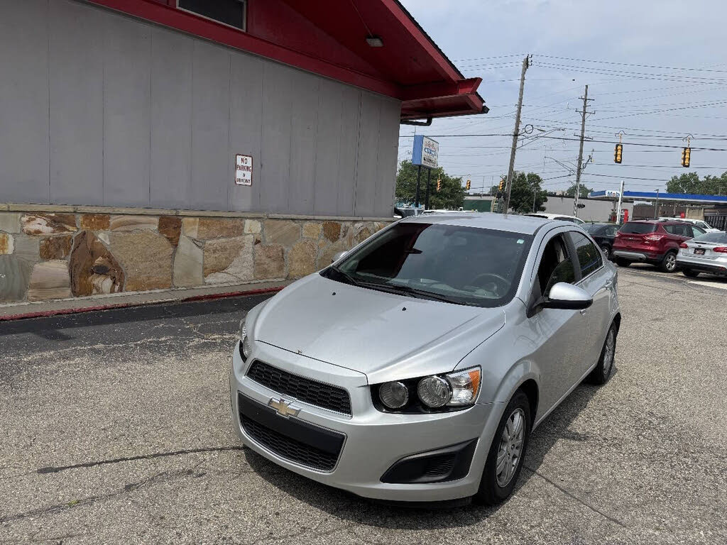 2016 Chevrolet Sonic LT
