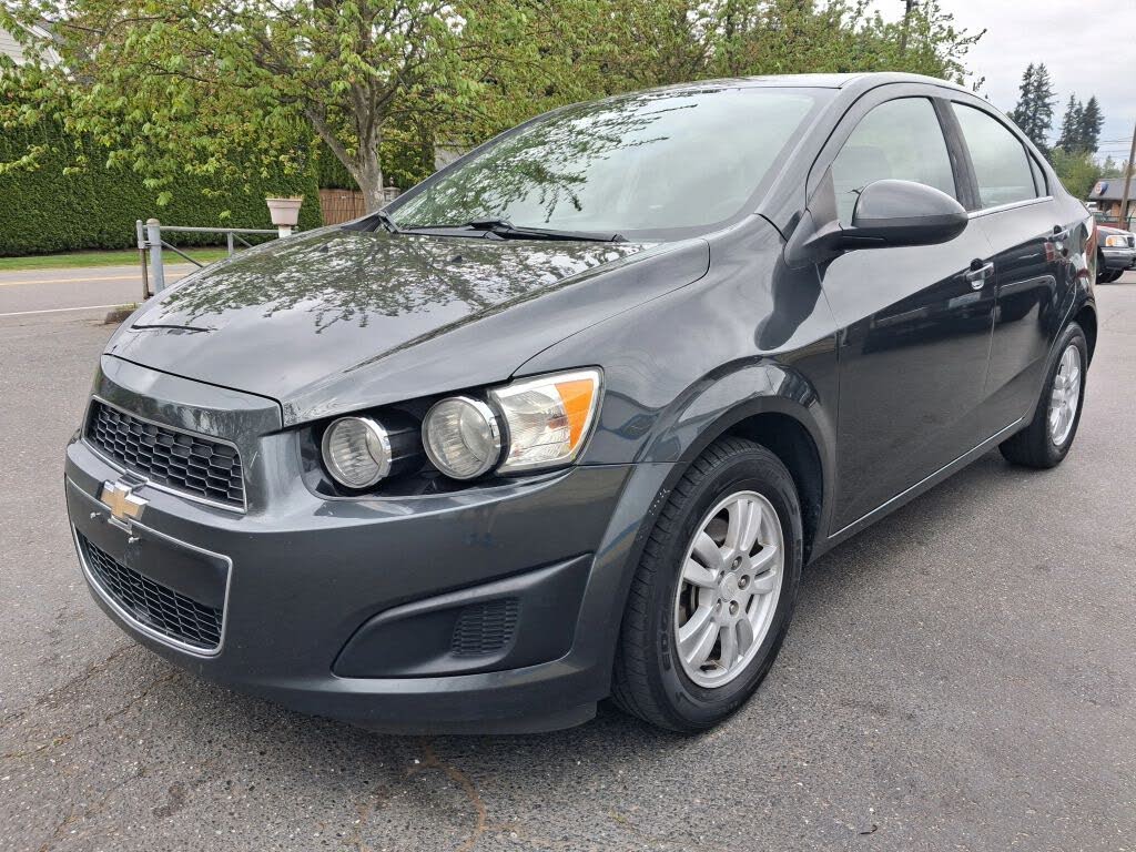 2016 Chevrolet Sonic LT
