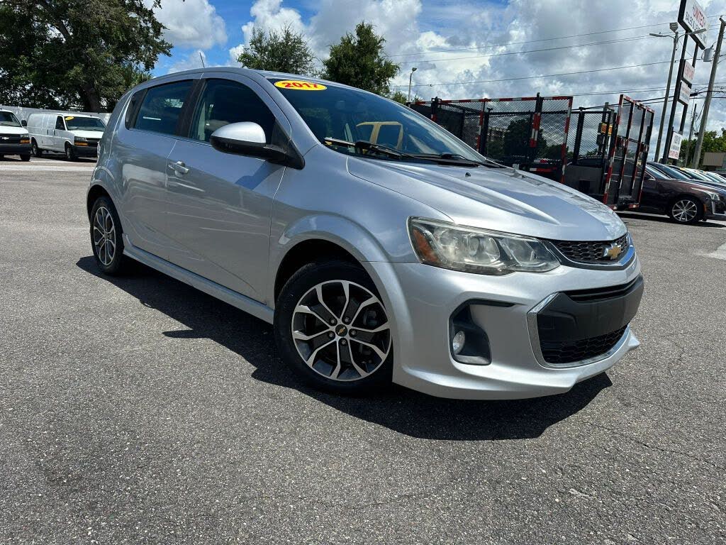 2017 Chevrolet Sonic LT
