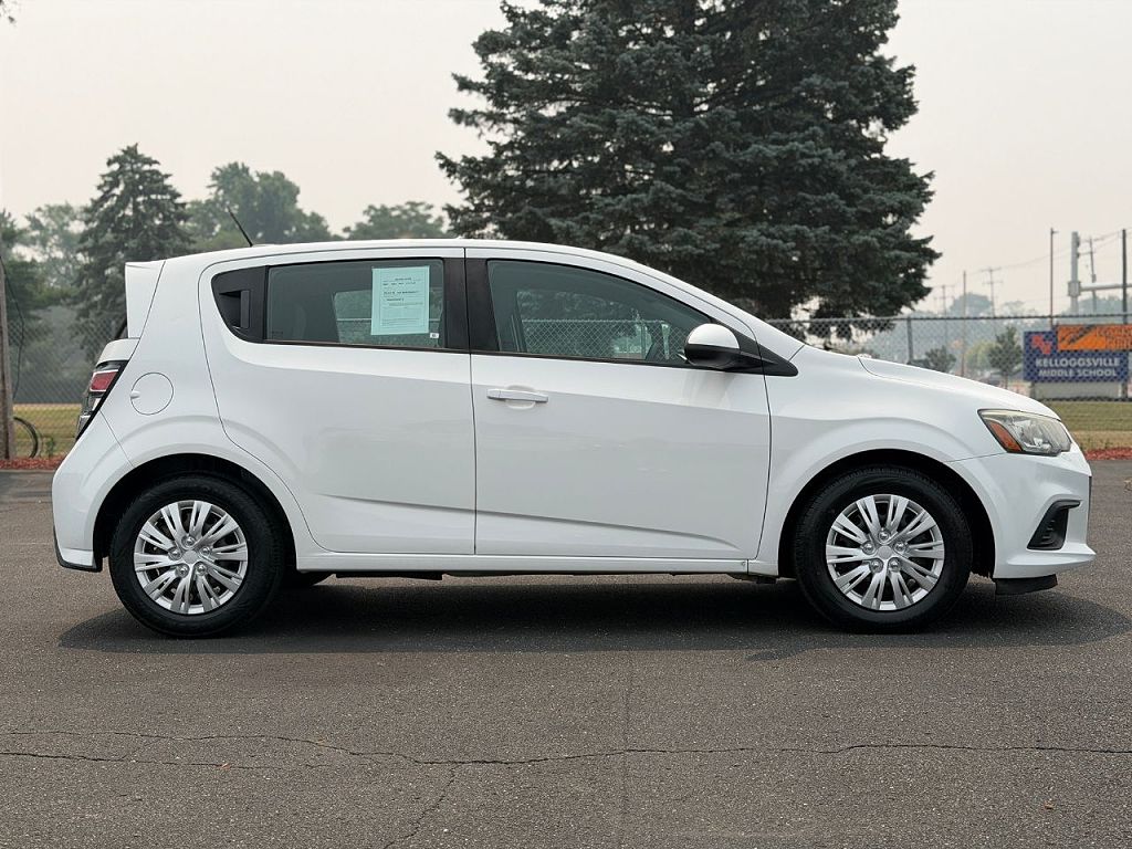 2017 Chevrolet Sonic LT Fleet