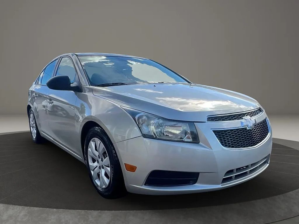 2013 Chevrolet Cruze LS