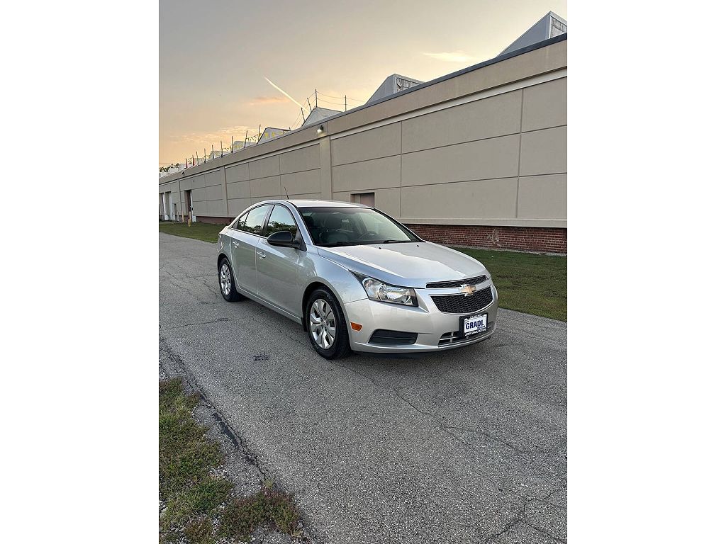 2012 Chevrolet Cruze LS