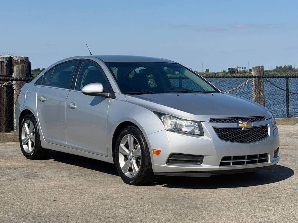 2013 Chevrolet Cruze 2LT