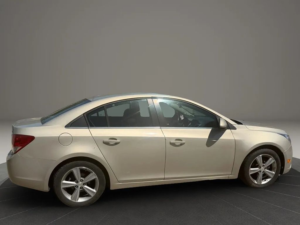 2012 Chevrolet Cruze 2LT
