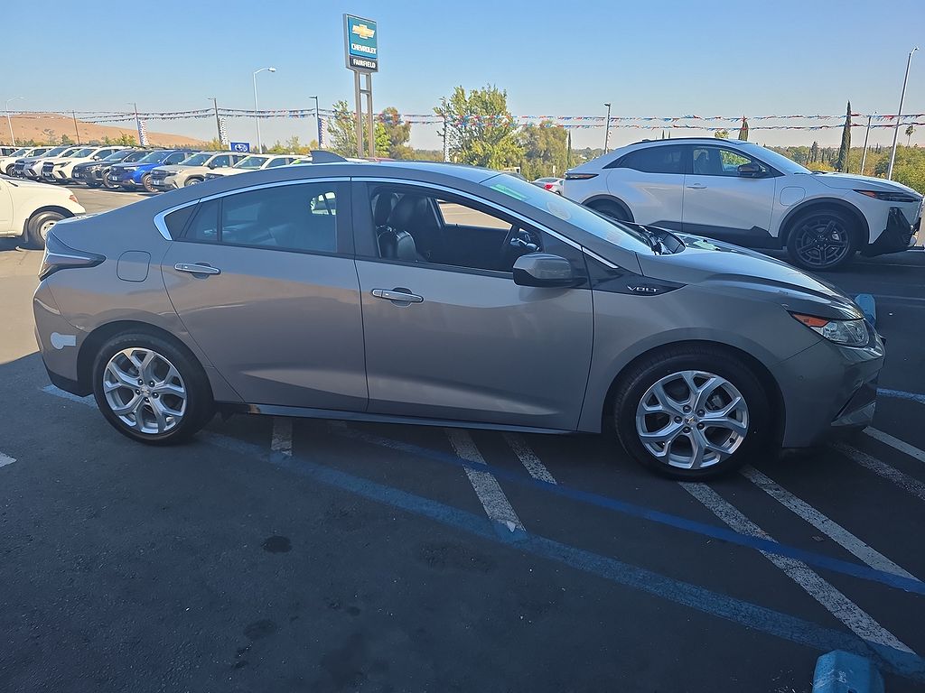 2017 Chevrolet Volt Premier