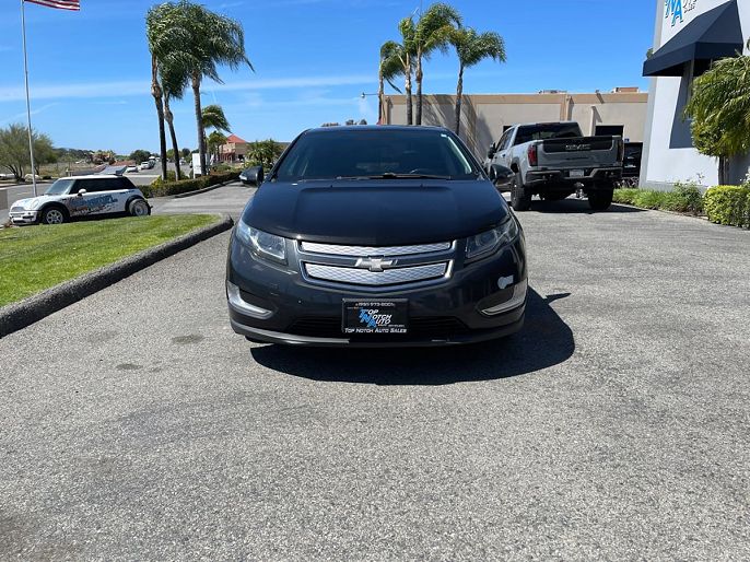 2014 Chevrolet Volt photo 3