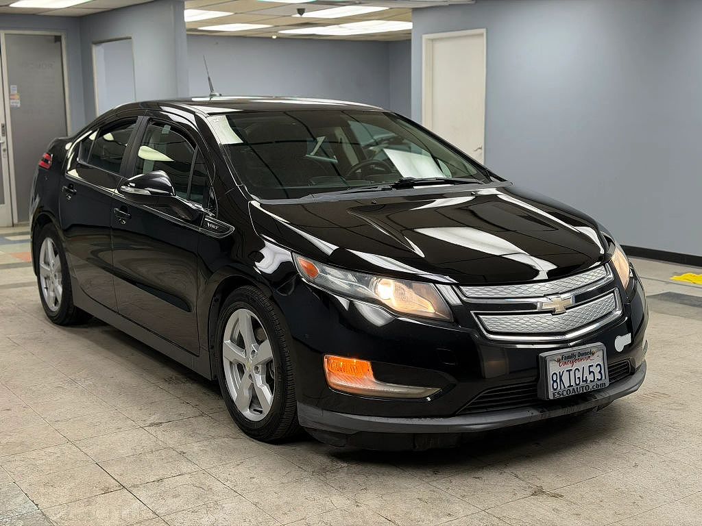 2014 Chevrolet Volt photo 1
