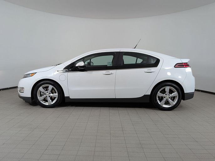 2014 Chevrolet Volt photo 3
